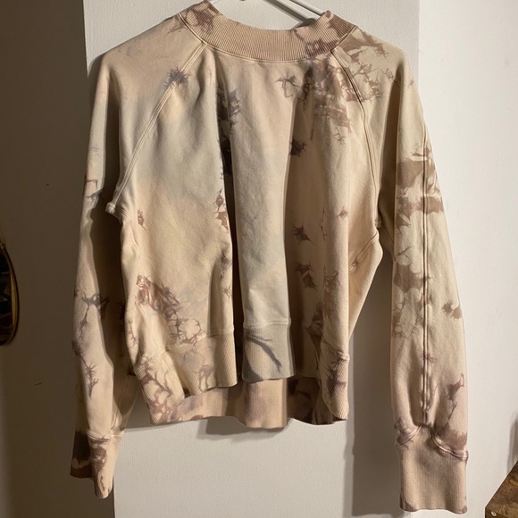 lululemon athletica Tops - Lululemon tie dye crewneck